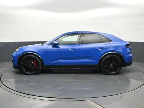 Lugano Blue 2026 Porsche Macan Macan Electric GTS