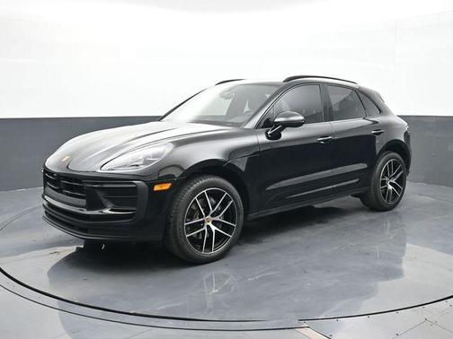 2025 Porsche Macan Macan