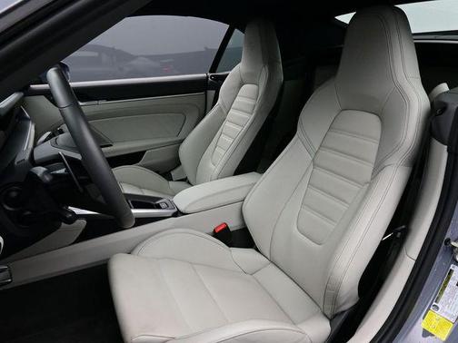 2024 Porsche 911 Turbo S