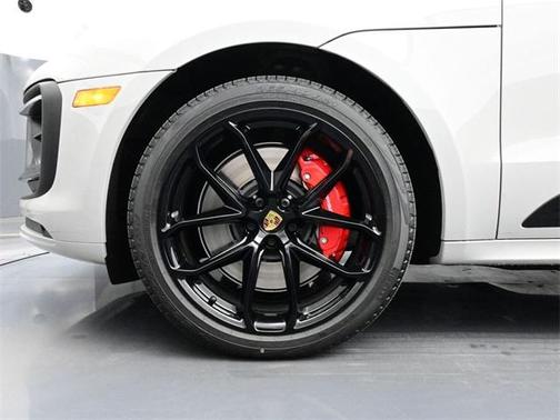 2026 Porsche Macan GTS