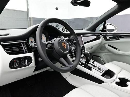 2026 Porsche Macan GTS