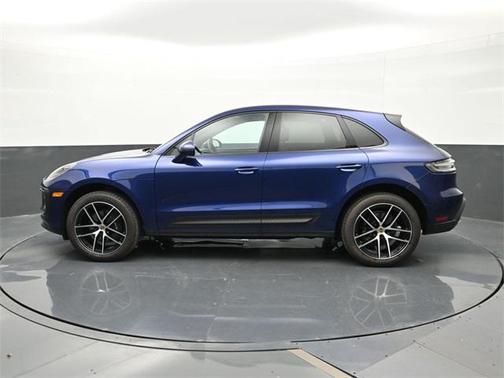 2024 Porsche Macan Base