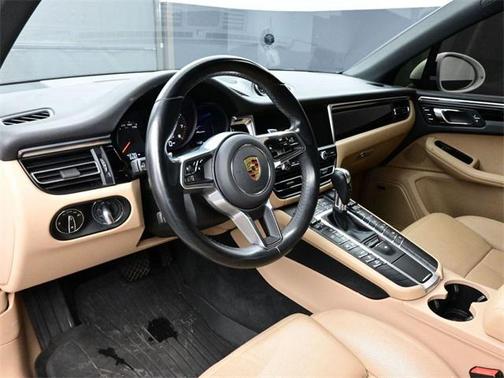 2021 Porsche Macan 