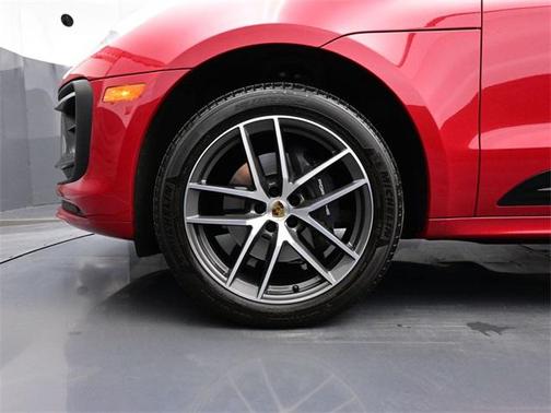 2024 Porsche Macan 