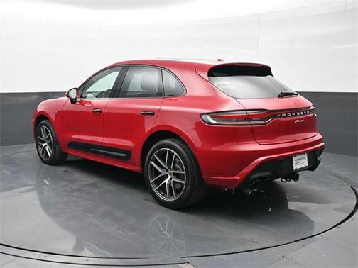 2024 Porsche Macan 