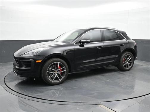 2024 Porsche Macan Base