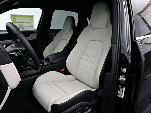 2026 Porsche Cayenne Cayenne E-Hybrid