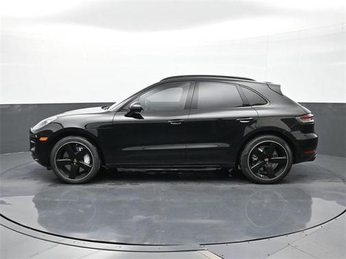 2021 Porsche Macan Turbo