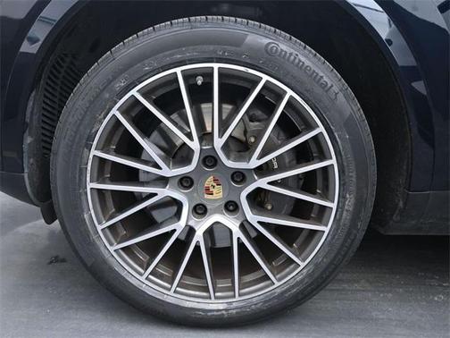 2022 Porsche Cayenne