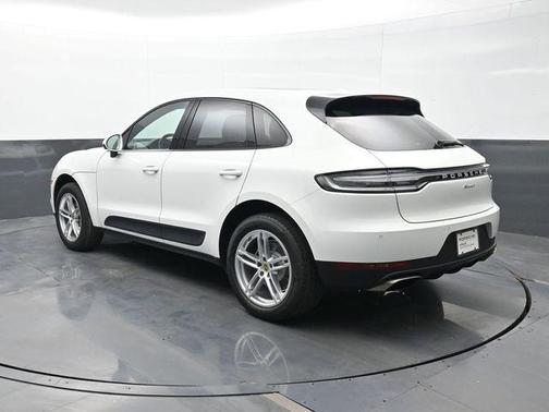 2021 Porsche Macan 
