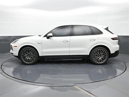 2021 Porsche Cayenne E-Hybrid S