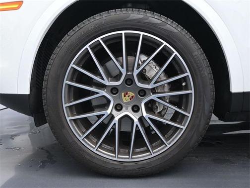 2021 Porsche Cayenne E-Hybrid S