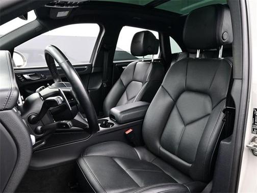 2023 Porsche Macan GTS