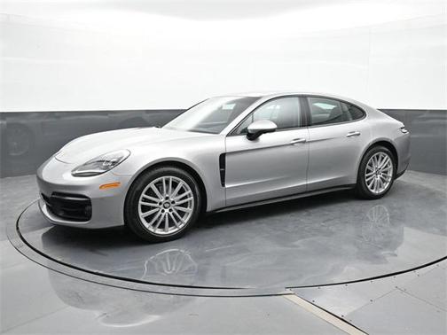 2021 Porsche Panamera 4