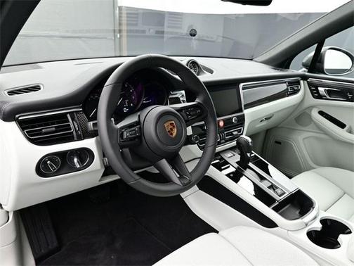 2026 Porsche Macan T