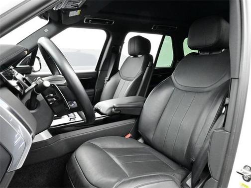 2024 Land Rover Range Rover P530 SE