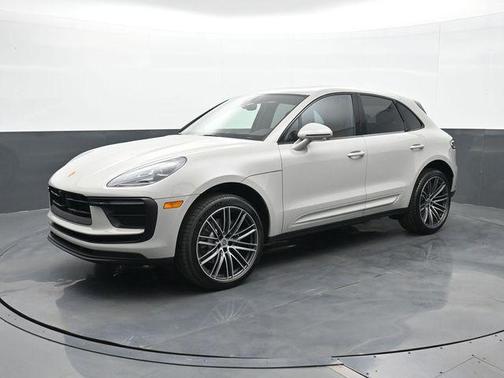 Chalk 2026 Porsche Macan Macan