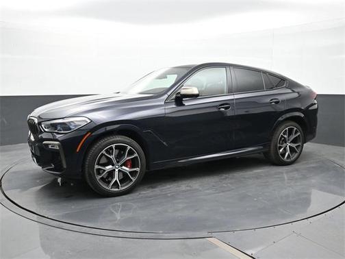 2021 BMW X6 M50i