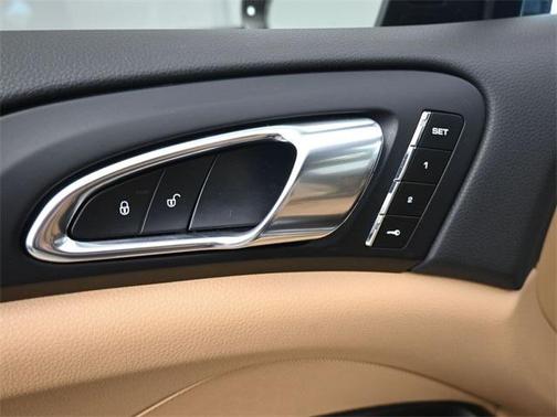 2016 Porsche Cayenne Base