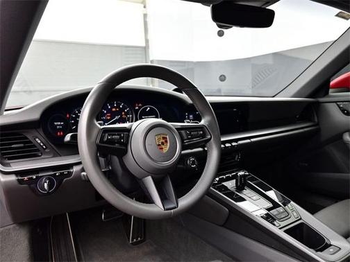 2021 Porsche 911 Carrera
