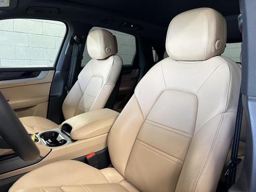 2024 Porsche Cayenne