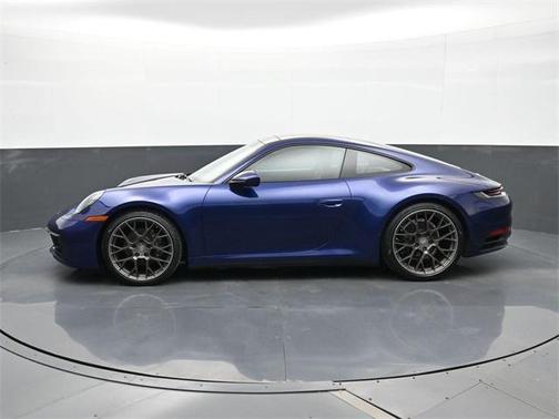 2021 Porsche 911 Carrera
