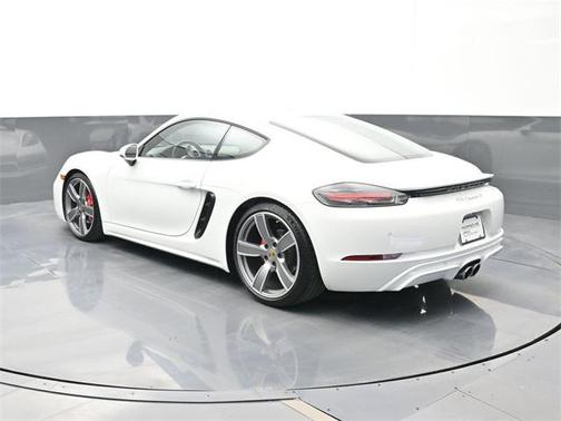 2024 Porsche 718 Cayman S