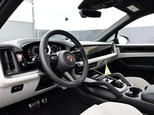 2026 Porsche Cayenne S
