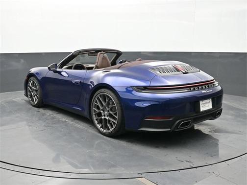 2025 Porsche 911 Carrera