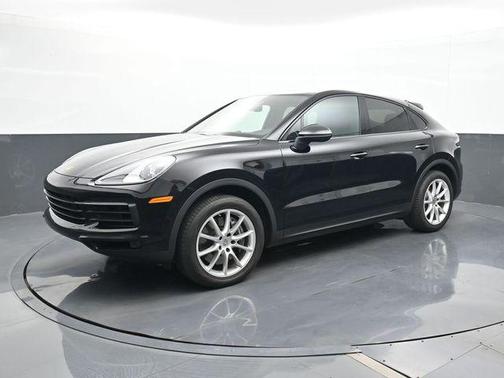 Black 2023 Porsche Cayenne Cayenne