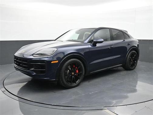 2025 Porsche Cayenne GTS