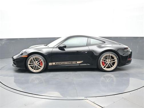 2026 Porsche 911 Carrera 4S