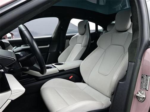 2023 Porsche Taycan GTS