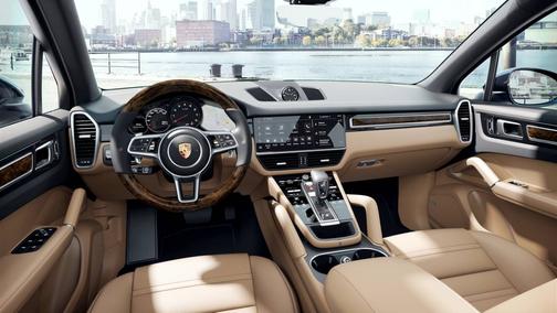 2023 Porsche Cayenne 