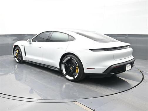 2020 Porsche Taycan Turbo S