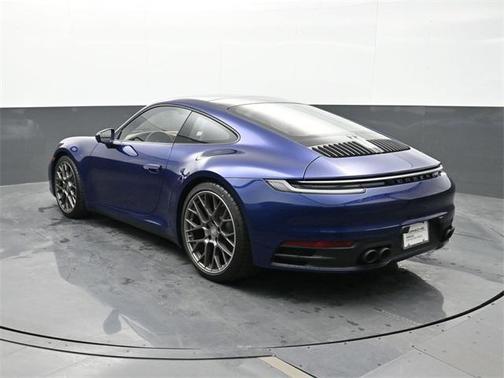 2024 Porsche 911 Carrera