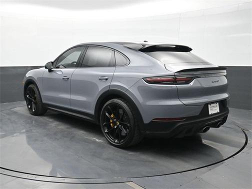 2023 Porsche Cayenne Turbo GT