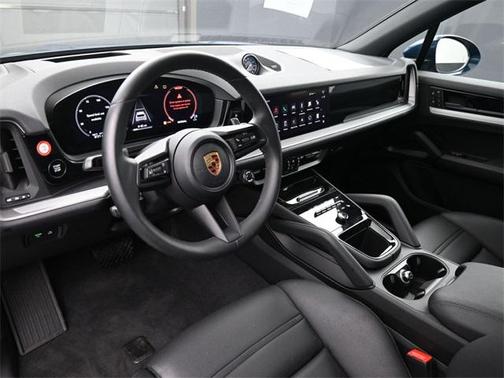 2024 Porsche Cayenne 