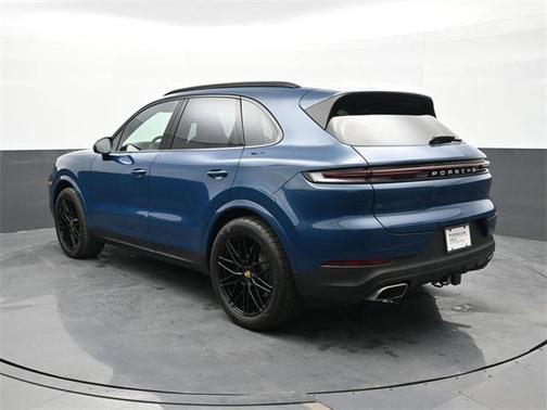 2024 Porsche Cayenne 