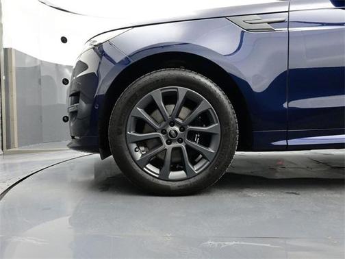 2023 Land Rover Range Rover Sport SE