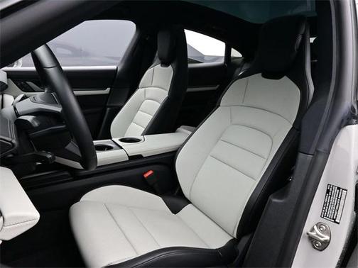 2025 Porsche Taycan 4S