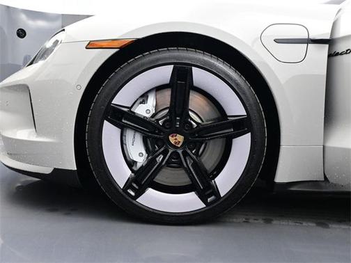 2025 Porsche Taycan 4S