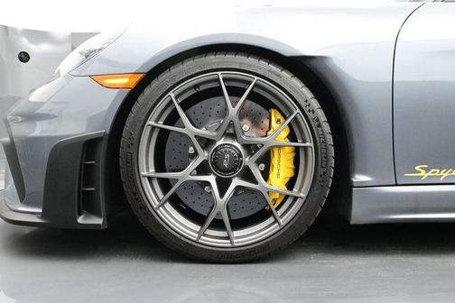 Vanadium Grey Metallic 2025 Porsche 718 Spyder RS
