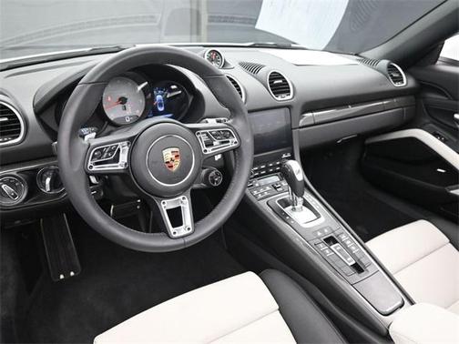 2024 Porsche 718 Boxster S