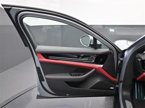 2025 Porsche Panamera
