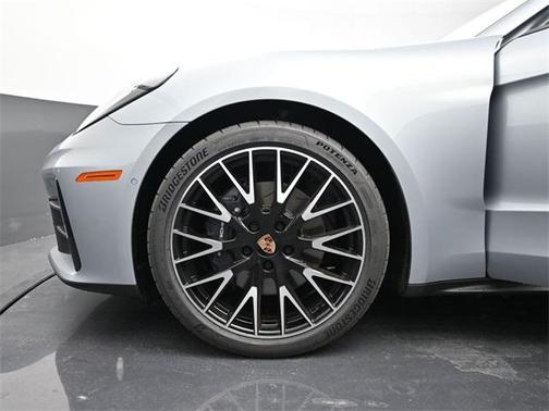 2025 Porsche Panamera