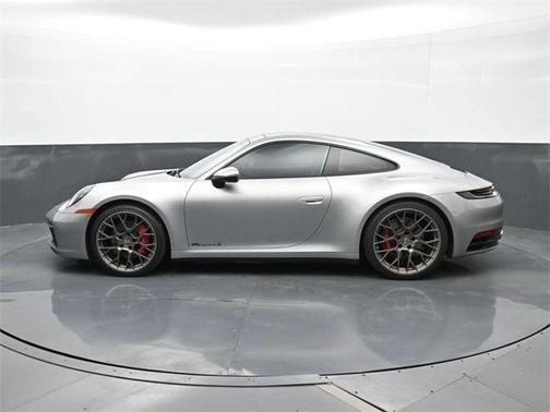 2020 Porsche 911 Carrera S