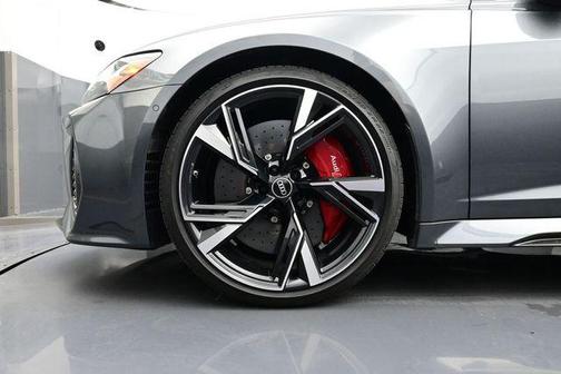 Daytona Gray Pearl 2021 Audi RS 6 Avant 4.0T