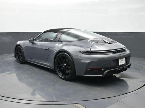 2026 Porsche 911 Targa 4 GTS