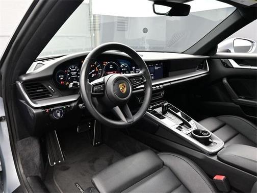 2021 Porsche 911 Carrera 4